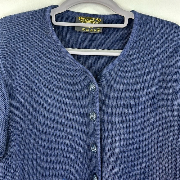 Vintage Vitabella Norway Embroidered Wool Cropped Cardigan - Picture 2 of 9